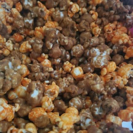 Caramel Cheddar Popcorn