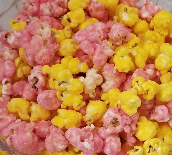Strawberry Lemonade Popcorn-